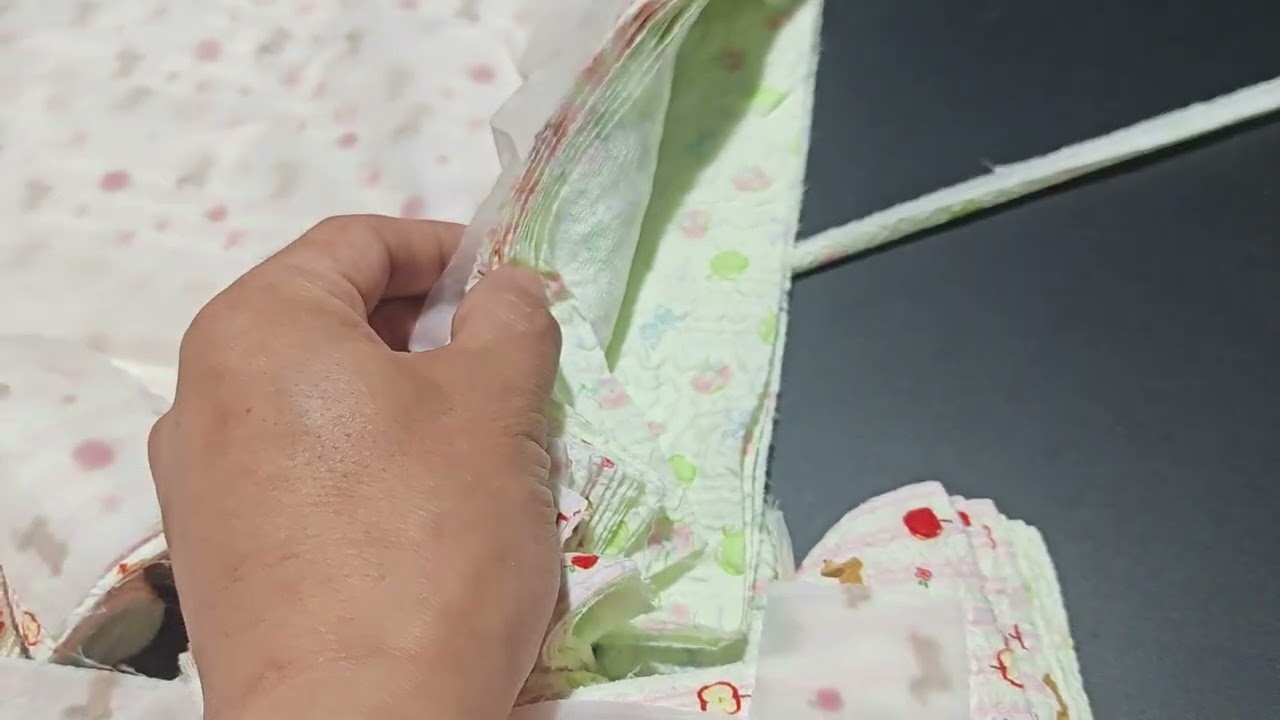 Multi-layer fabric cutting machine