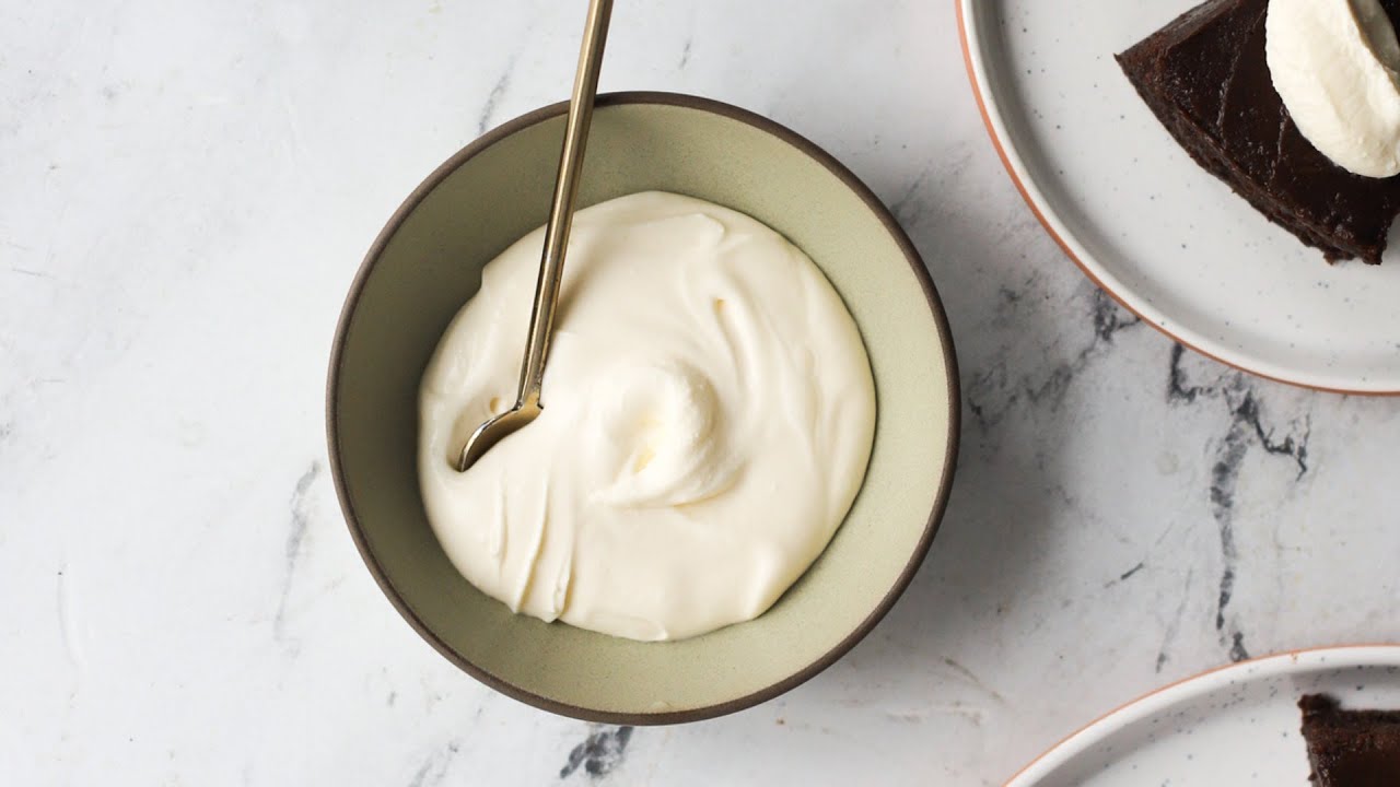 Homemade Creme Fraiche Recipe 