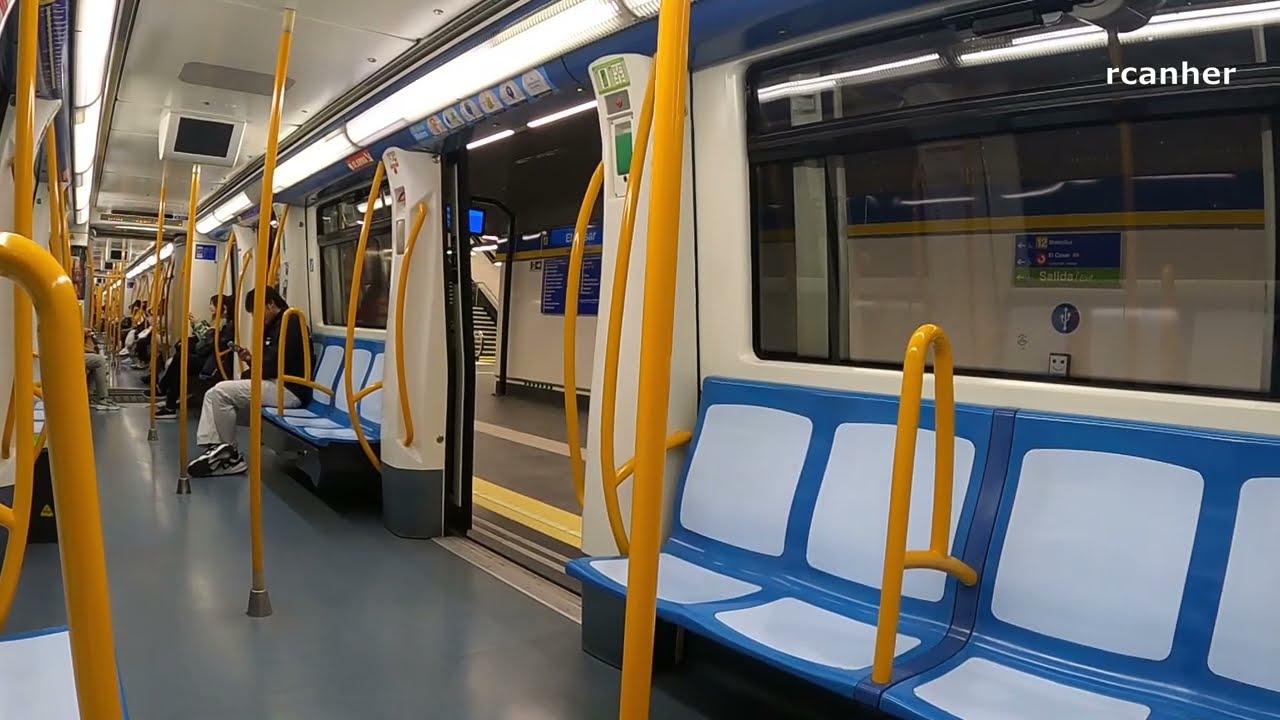 Estación de El Casar. Conexión Metro Sur con Línea 3 de Metro de Madrid.