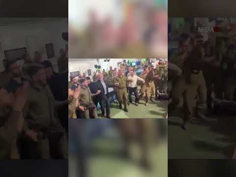 WATCH VIDFormer US Secretary of State Pompeo dances with Israeli soldiers