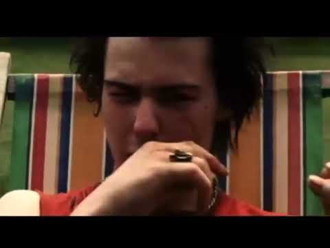 Sid Vicious chatting in Hyde Park
