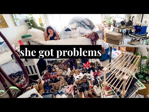 DECLUTTERING SHOES, CLOTHES, CRAFTS & MORE!! Decluttering and Organizing A Bedroom Closet 💗💅🏾🥳