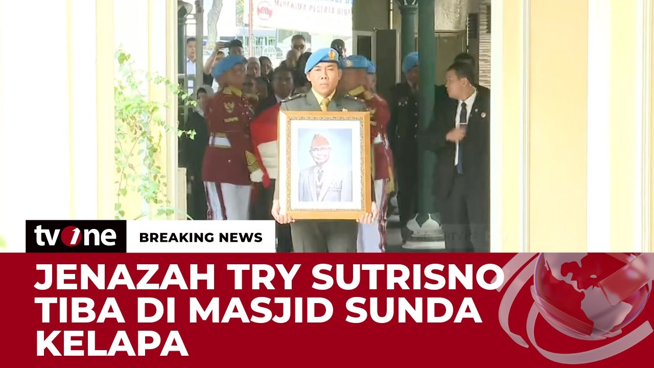 Jenazah Wapres ke-6 Try Sutrisno Tiba di Masjid Sunda Kelapa | Breaking News