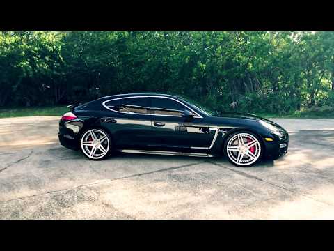 Porsche Panamera |