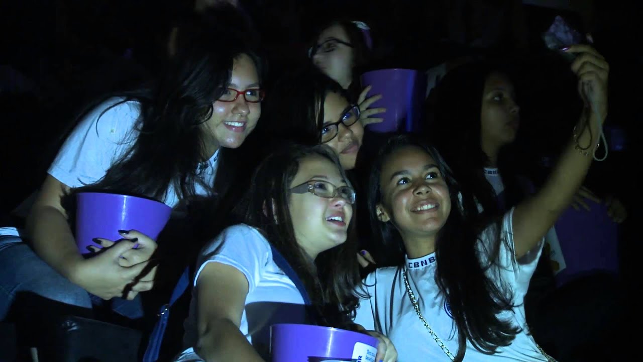 VIVO OPEN AIR | Alunos vão pela primeira vez ao cinema! vivo y85