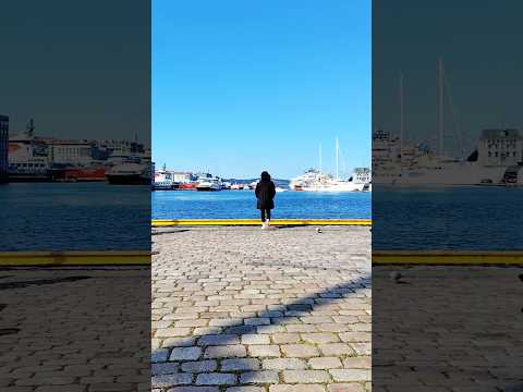 All I Had Was Pain ROYALLE Music Musik 