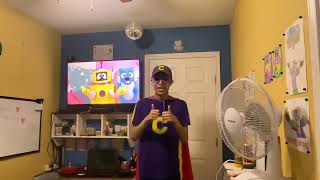 Super Chuck E. Dances To Yo Gabba Gabba - Robot Game From Robot Episode