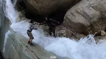 Returning home on a dangerous path, the nomadic life of( Iran 2023)