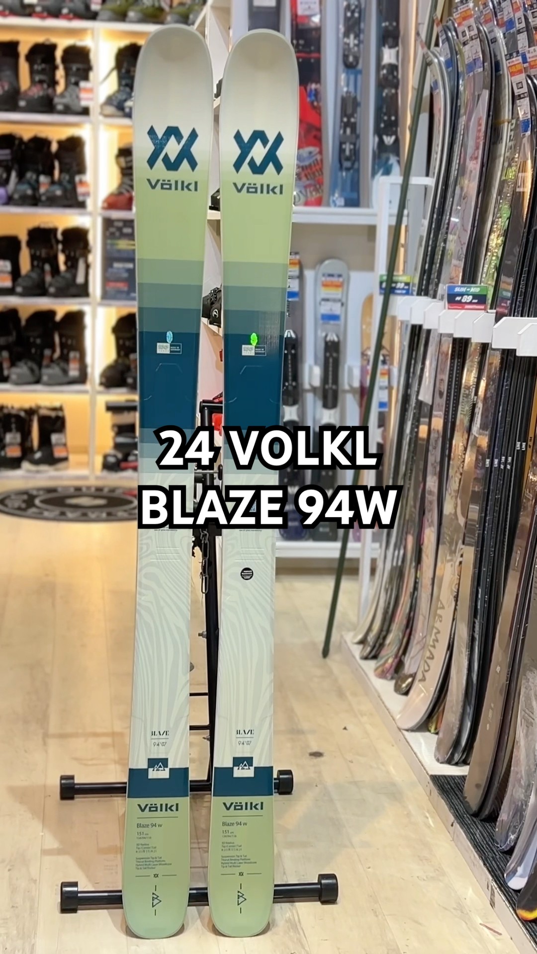 24 VOLKL BLAZE 94W #スキー #skigear - YouTube