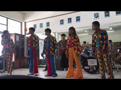 คณะตลกโรงเรียนเทศบาลบูรพาพิทยาคาร