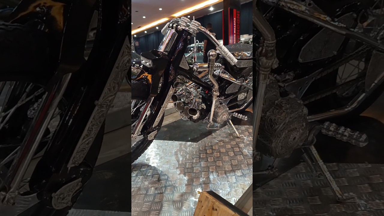 Honda C86 '88 Custom at Indonesian custom show 20-21 Sept 2025 - JEC Jogja 