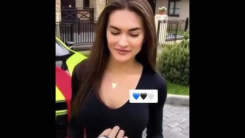 Подарил своей девушке BMW i8