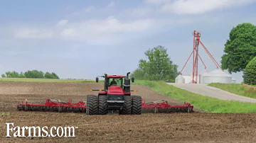 Kolik koní má traktor Steiger?