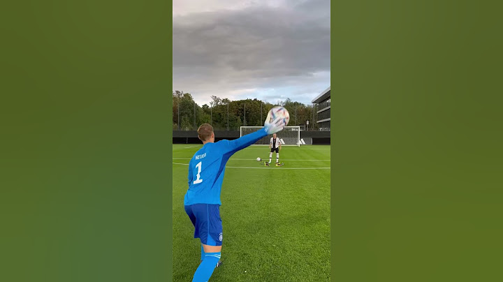 FIRST TOUCH CHALLENGE VS. MANUEL NEUER🤯⚽️ #fussball #football #skills #viral #neuer #dfbteam