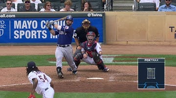TEX@MIN: Moreland doubles in two for a lead in 5th