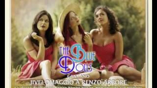Le Blue Dolls cantanto Let's Jive, omaggio a Renzo Arbore