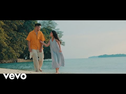 Mark Natama - Berlabuh (Official Music Video)