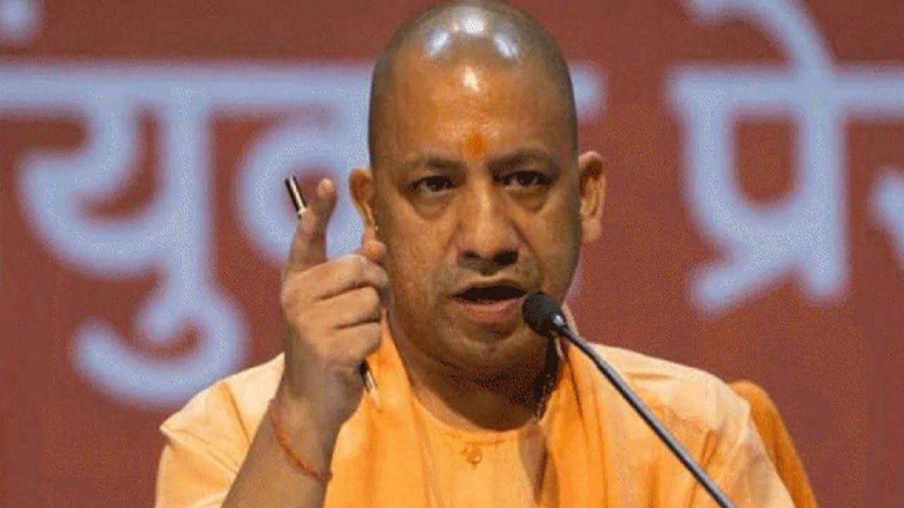 Hathras Case: CM Yogi Adityanath assured justice to the victim family ...