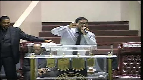 Prophet Corey Easterling PRAISE BREAK at Abundant ...