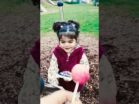 كسري مصاصة بسنانك ياقطة  ببپ