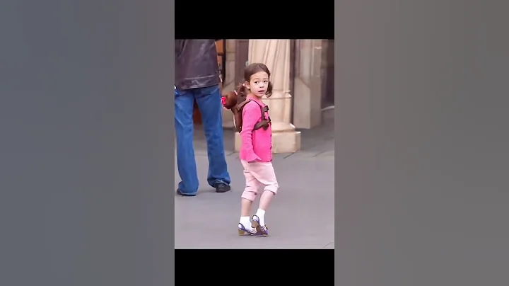 Lily In Heels | Modern Family #modernfamily #funny #shorts