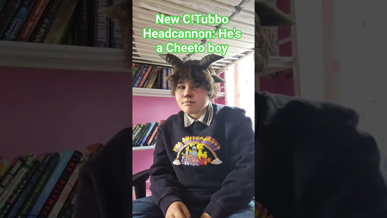 Also new cosplay! Possibly a new video coming soon #tubbo #tubbolive #dsmp #cosplayer #tubbocosplay