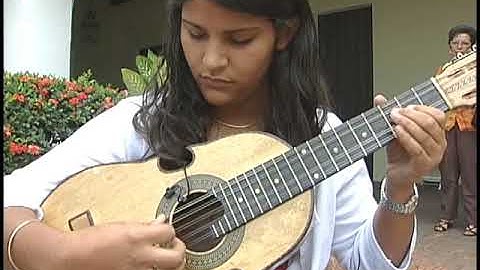 Learn English - Pathways Unit 3 Video: Treasures in Old San Juan