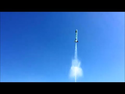 Crash De La Fusée Un Mort Et Un Survivant