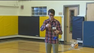 Championship Yo-Yo Players Show Off Their Skills To Kids
