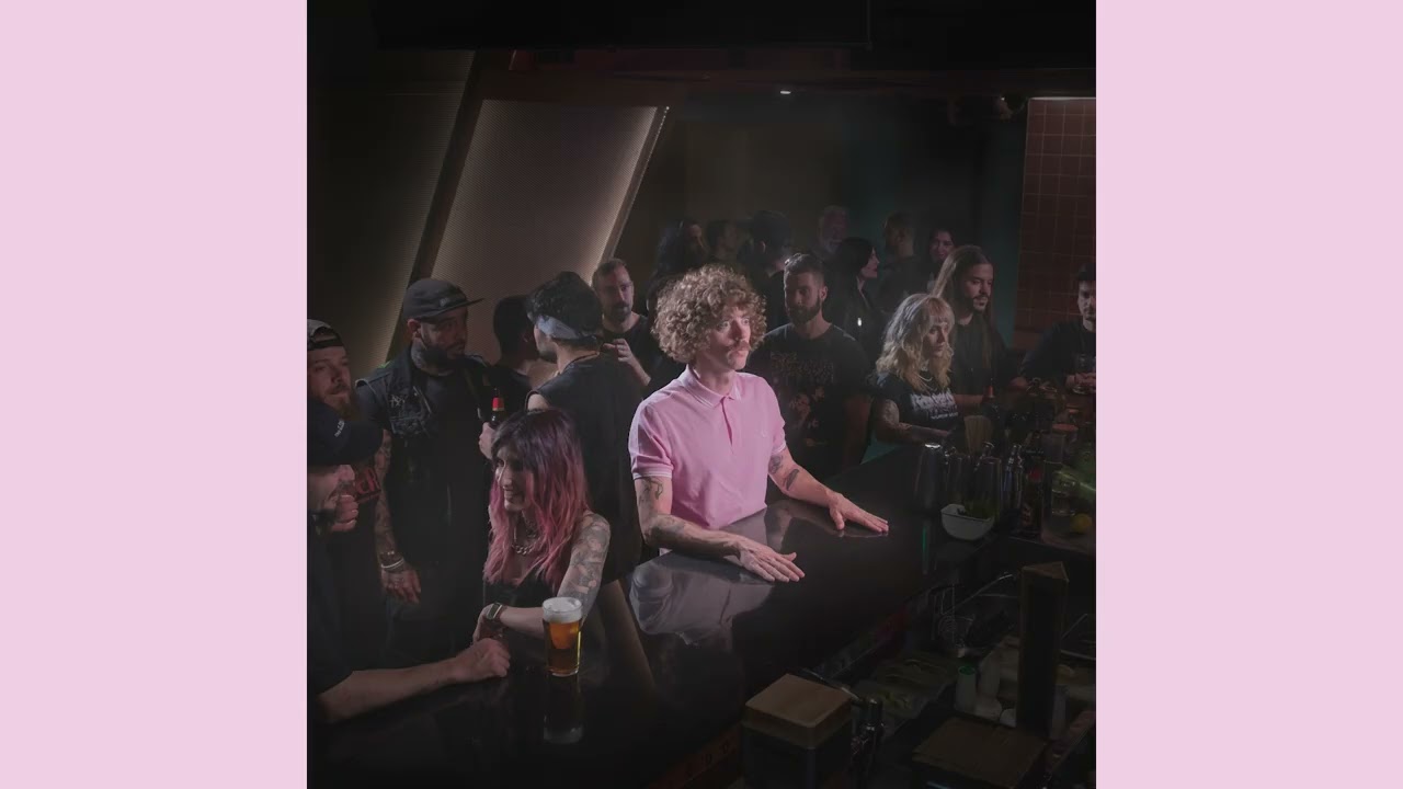 FUET! - KITKAT (Official Audio) | MAKE IT HAPPEN auf YouTube ansehen FUET! - KITKAT (Official Audio) | MAKE IT HAPPEN auf YouTube ansehen