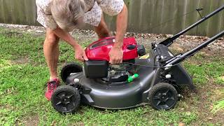 My Honda Lawnmower HRN216VKA BROKE in two weeks! My repair and review.