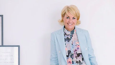 PAULA LACEY,  CONNECTING TRAVEL | 10 to1 INTERVIEW...