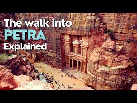 Walking into Petra: