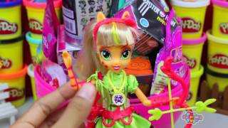 GIANT APPLEJACK Surprise Egg Opening   MLP Equestria Girls Twilight Sparkle Rainbow Dash Toys screenshot 5