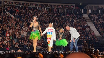 Katy Perry Lifetimes Tour London Night 1 Audience Participation/The One That Got Away 