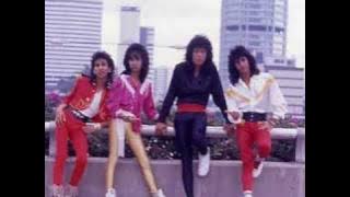 Handy Black - Pyramid