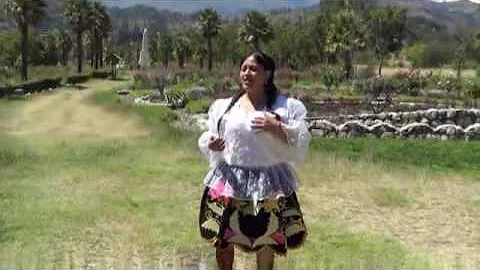 SHUMUG HUAYTA   MARY ESPINOZA
