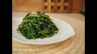 Корейская кухня: Щигымчи намуль (시금치나물) или закуска из шпината Корейская кухня: Щигымчи намуль (시금치나물) или закуска из шпината