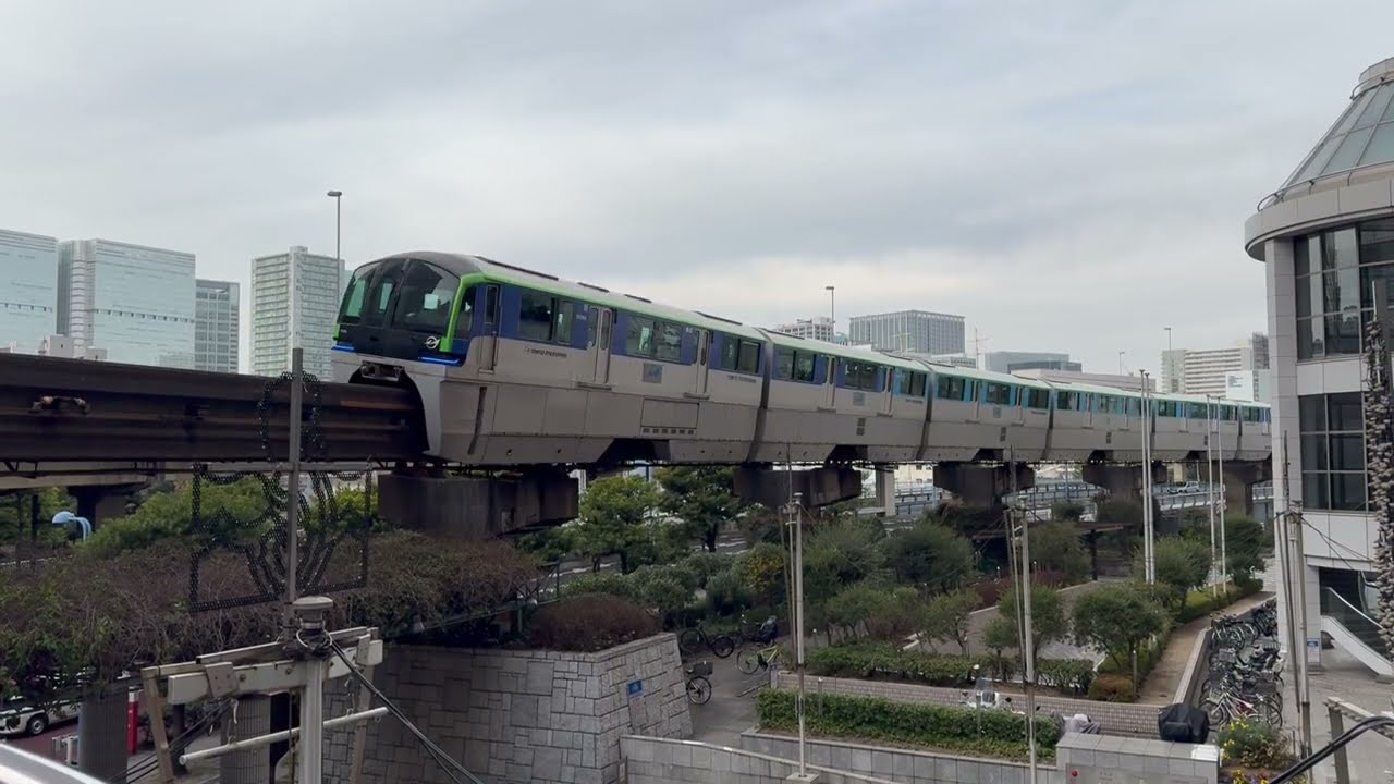 【東京モノレール】天王洲アイル 浜松町 跨座式 ラッピング車両 前面展望もあります 羽田空港ゆき 浜松町ゆき