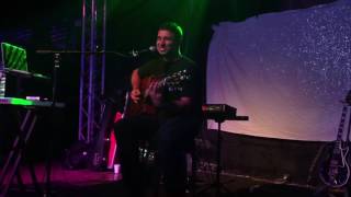 Eric Rachmany - Johnny Be Good live acoustic