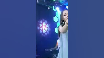 Tasya Rosmala suaranya bikin meleleh