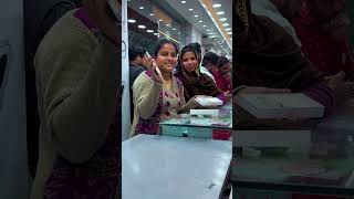 Custumer iphone-15.   #customerexperience #trilokpuri #limitedtimeoffer