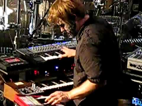 korn---system-(live,-recorded-in-fargo,-nd-on-may-18,-2010)