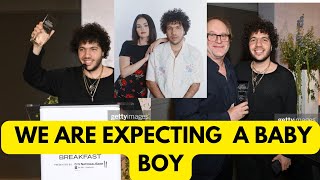 Download Lagu Benny on variety presentation confirmed I'm going to be a father my wife Selena it expecting a baby. MP3