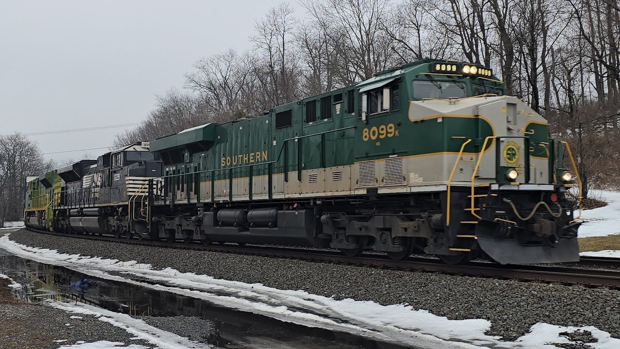 Norfolk Southern freight trains at Lewistown, PA (02/16/2026)