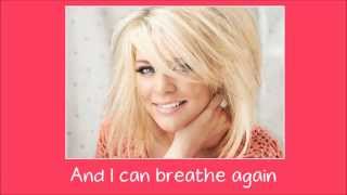 Lauren Alaina - Breathe Again (Lyric Video)