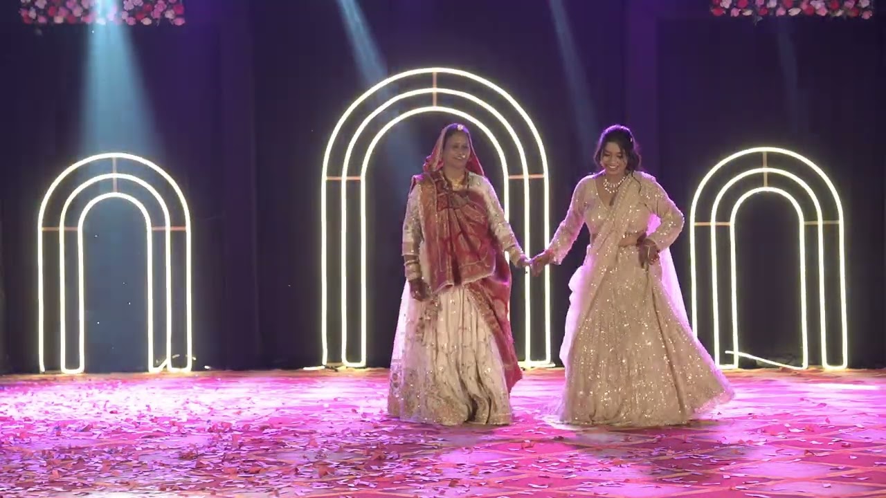 Bride solo dance, bride dance with father, bride dance with mother babul ve, me hu na, mayen mayen 