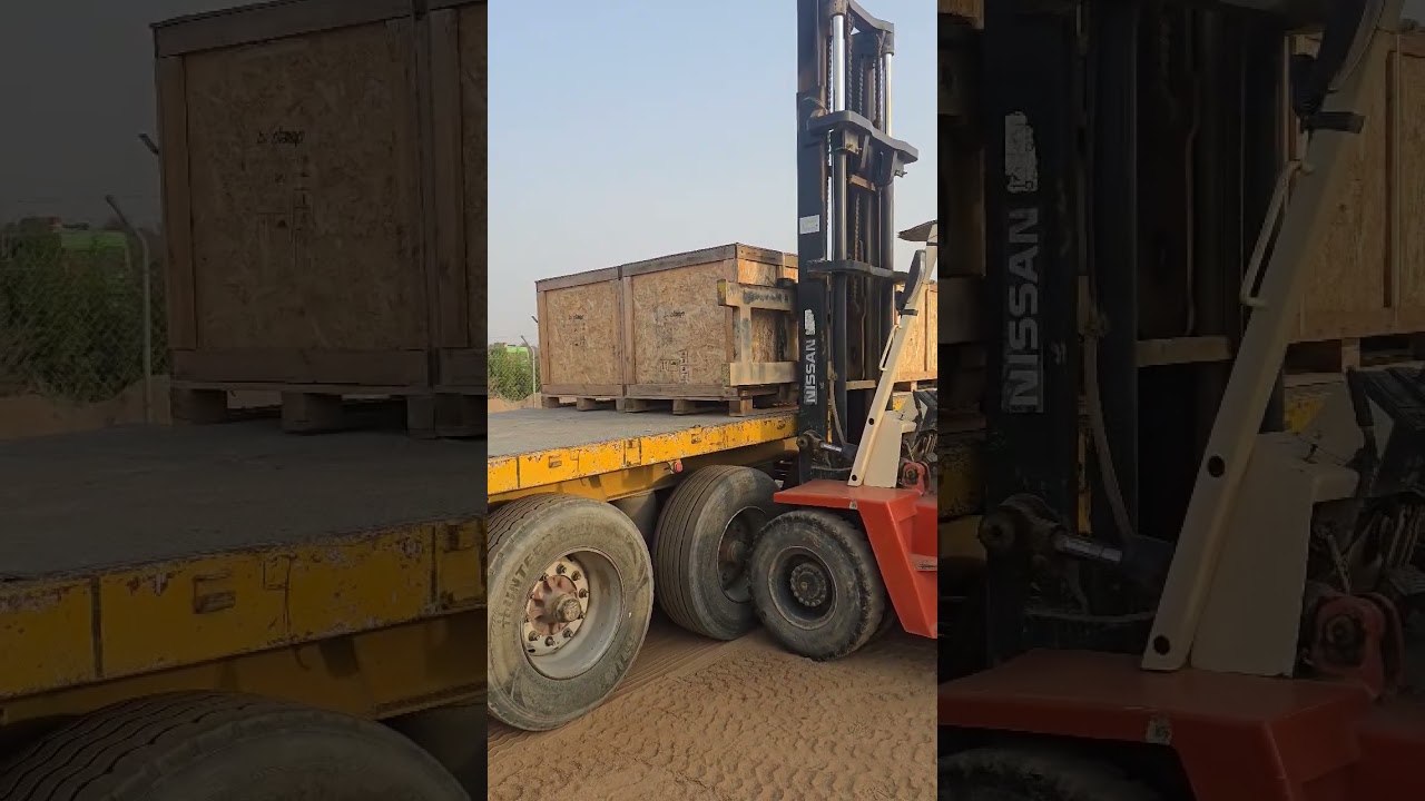 How to Unload Heavy Boxes with Forklift 📦🚜 Easy Trick 