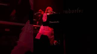 Famous Tori Amos - Code Red (Birmingham, 10/04/26) Wealth