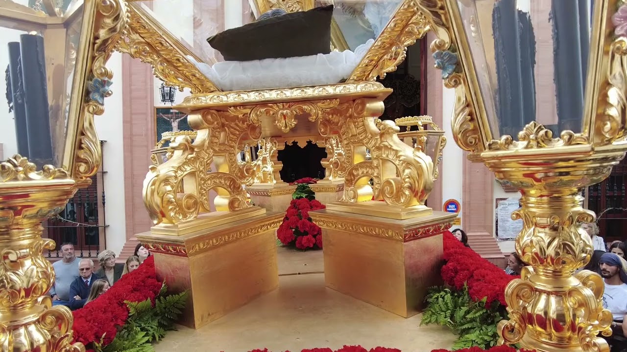 SABADO SANTO,HDAD SOLEDAD CORONADA,CRISTO YACENTE EN HDAD DE LA SANGRE,HUEVAR 19 ABRIL 2025,NENO1957